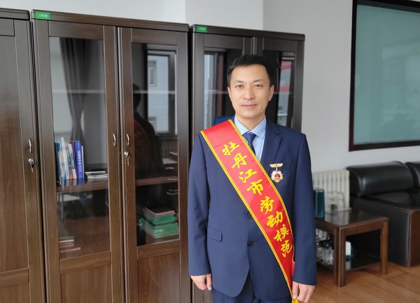 100准确大公开三肖