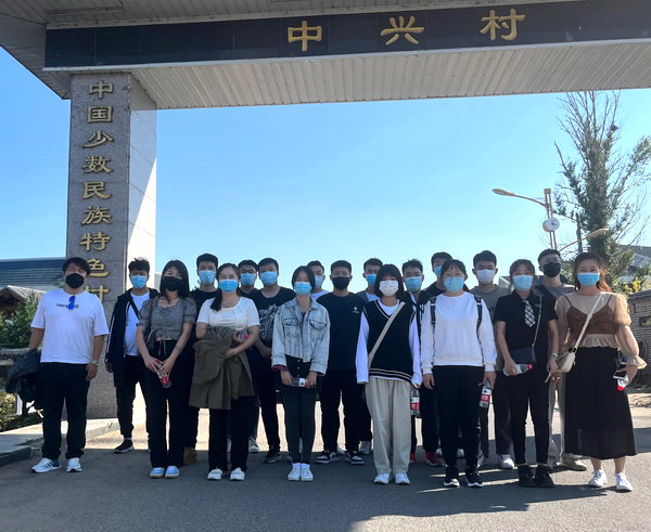 100准确大公开三肖